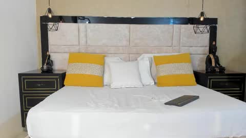 JACKSON WILLS online show from January 2026 11:47:01 AM