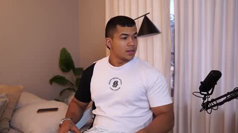 Jackson Bell online show from November 2025 12:45:02 PM