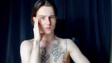 Nikolay online show from January 2025 03:39:01 AM