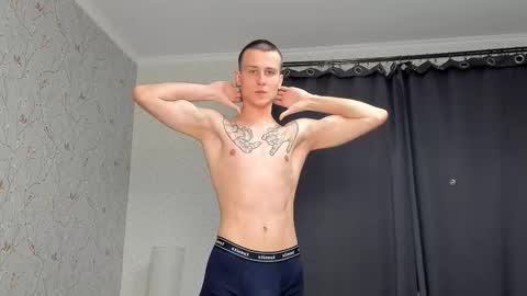 Nikolay online show from November 2025 06:56:02 PM