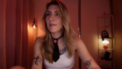 Linda Sofia help me get to 100 thumbs up online show from March 2026 02:28:01 AM