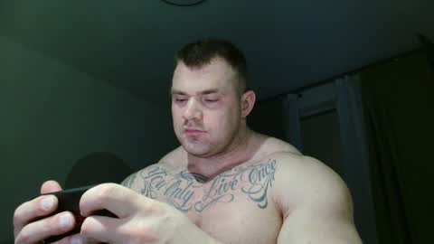 Snapshot of jackyhuge chatting on October 2025 08:32:01 PM Jacky online show from October 2025 08:32:01 PM