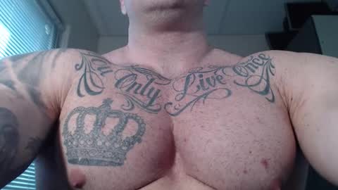 Snapshot of jackyhuge chatting on November 2025 11:21:01 AM Jacky online show from November 2025 11:21:01 AM