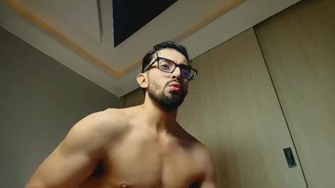 jacob__adams online show from April 2026 01:05:02 AM