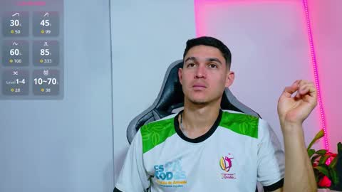 jacob_king01 online show from February 2026 01:33:02 PM