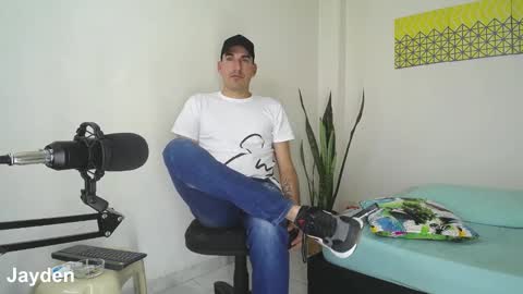 Jacob And Jayden online show from February 2025 07:52:02 PM