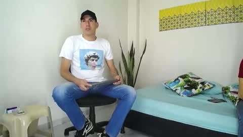 Jacob And Jayden online show from February 2025 07:30:02 PM