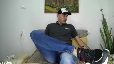 Jacob And Jayden online show from December 2025 06:47:02 PM