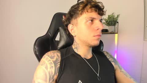 jacobb116 online show from February 2025 02:24:02 AM