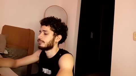 JACOB  ROBIN online show from November 2025 03:23:02 PM