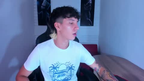 Snapshot of jacobo__parker21 chatting on January 2025 12:45:02 PM jacobo parker online show from January 2025 12:45:02 PM