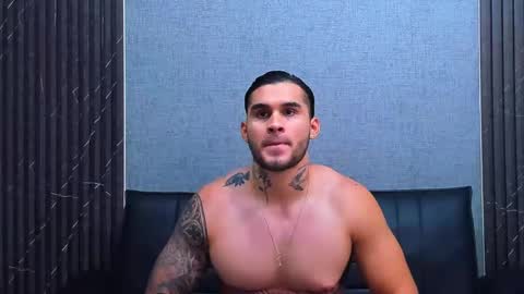 jacobsthorm online show from October 2025 03:57:01 AM