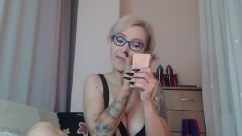 Snapshot of jadapink___ chatting on July 2026 08:33:01 PM Jada online show from July 2026 08:33:01 PM