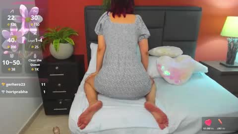 Snapshot of jadde13 chatting on December 2024 08:59:01 AM Jadde online show from December 2024 08:59:01 AM