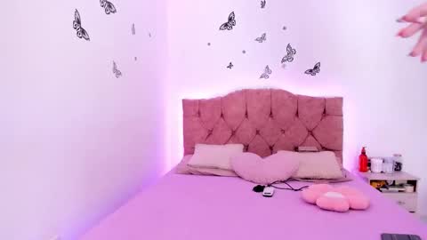   online show from October 2025 12:00:02 AM