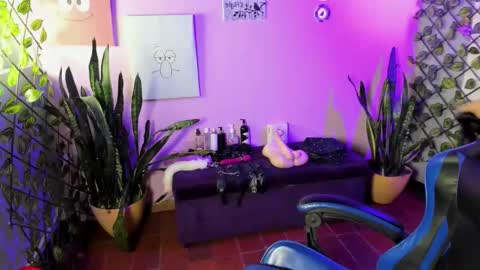 Jade online show from December 2025 03:12:01 AM