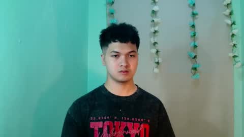 jade_halo online show from April 2026 08:01:01 AM