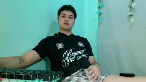 jade_halo online show from April 2026 02:28:01 AM
