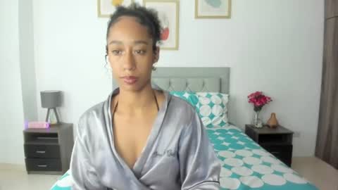 Jade smile online show from July 2026 03:12:02 PM