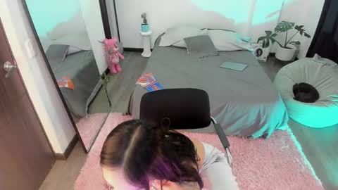 Snapshot of jade_porn chatting on December 2025 12:32:01 PM Jade independent model online show from December 2025 12:32:01 PM