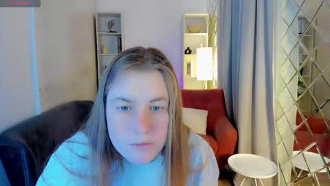 Jade online show from December 2025 02:35:01 PM