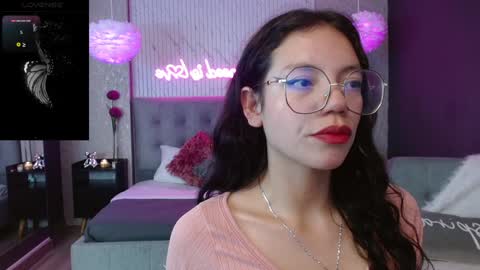 Snapshot of jade_storm_ chatting on January 2025 10:34:02 PM JADE online show from January 2025 10:34:02 PM