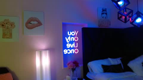 Snapshot of jade_storm_ chatting on September 2025 03:50:01 AM JADE online show from September 2025 03:50:01 AM