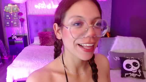 Snapshot of jade_storm_ chatting on November 2025 09:13:02 PM JADE online show from November 2025 09:13:02 PM