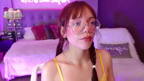 Snapshot of jade_storm_ chatting on November 2025 09:28:01 PM JADE online show from November 2025 09:28:01 PM