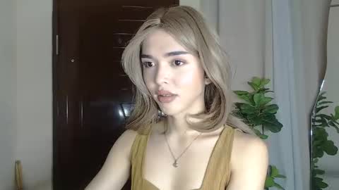 Adriana online show from November 2025 08:26:02 AM