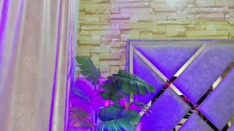 jade white  online show from March 2026 01:03:02 PM