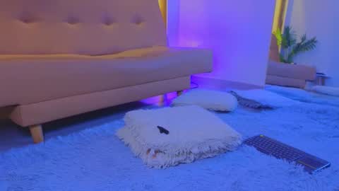 jadee__ online show from October 2025 01:51:02 AM