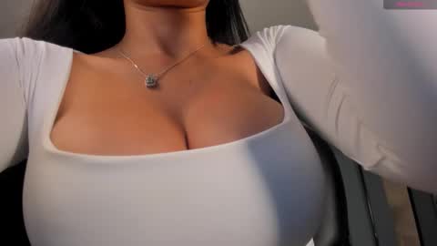 Snapshot of jadeevansx chatting on November 2025 12:40:02 PM JADE EVANS online show from November 2025 12:40:02 PM