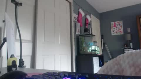 Jade online show from March 2026 02:21:02 PM