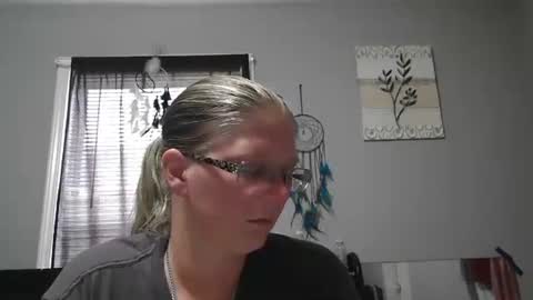 JadeLuv online show from November 2025 05:26:02 PM