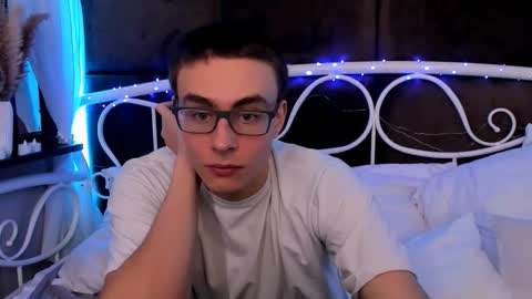 Jaden online show from December 2025 04:00:01 PM