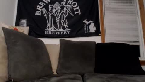 Snapshot of jaesweets chatting on December 2025 02:31:02 AM Naughty Jae online show from December 2025 02:31:02 AM