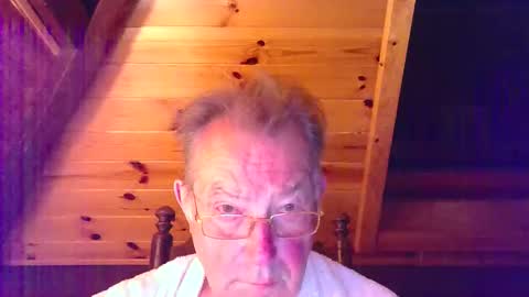 Snapshot of jahanc01 chatting on September 2025 02:13:02 AM Malko online show from September 2025 02:13:02 AM