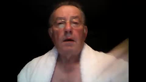 Snapshot of jahanc01 chatting on October 2025 01:49:01 AM Malko online show from October 2025 01:49:01 AM