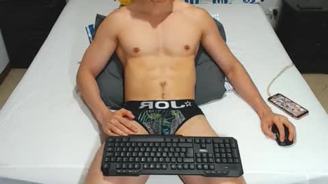 jahshot4 online show from November 2025 11:37:02 PM