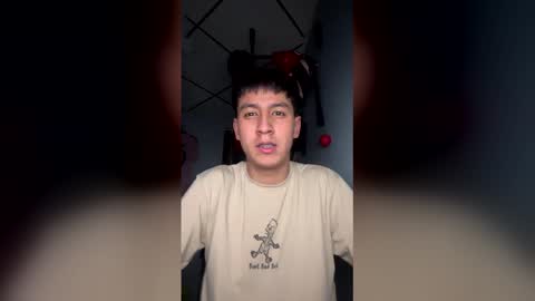 jaider_17 online show from January 2026 11:39:02 PM