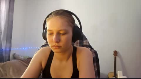 jaimeeosendorf online show from April 2026 06:18:01 AM