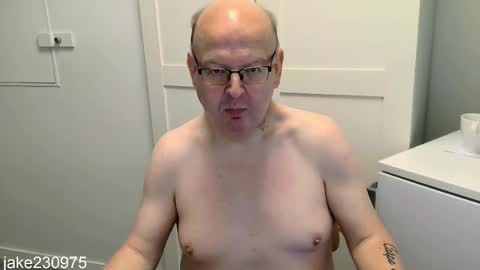 Jake2309 online show from October 2025 07:14:02 PM