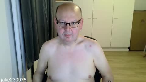 Jake2309 online show from December 2025 07:33:02 PM