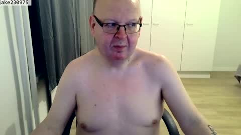 Jake2309 online show from May 2026 07:44:02 PM