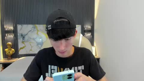 Snapshot of jake_evanss_ chatting on October 2025 08:18:01 PM JAKE online show from October 2025 08:18:01 PM