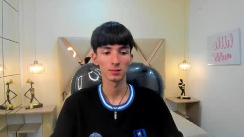 JAKE online show from December 2025 07:54:02 PM