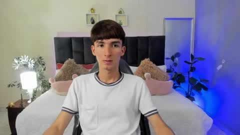 Snapshot of jake_evanss_ chatting on May 2026 02:01:01 PM JAKE online show from May 2026 02:01:01 PM