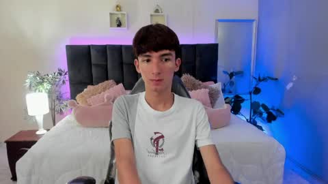 Snapshot of jake_evanss_ chatting on May 2026 02:36:02 PM JAKE online show from May 2026 02:36:02 PM