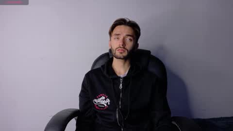 Jake  online show from October 2025 11:22:02 AM